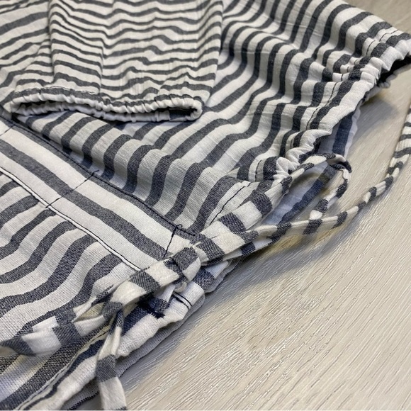 Mountain Hardware Striped Button Down Drawstring Waist Top, Gray/white, Size M - Picture 11 of 13